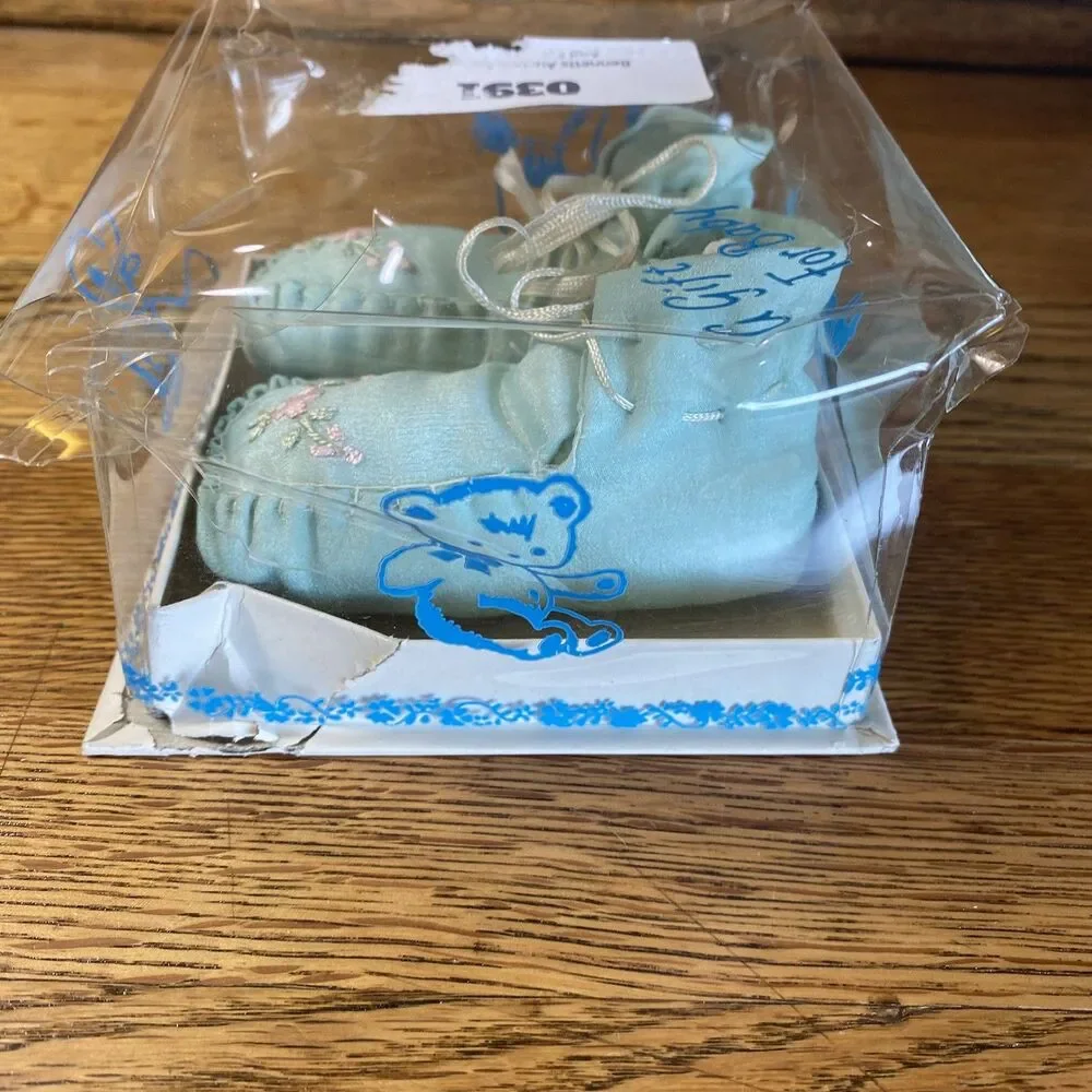 Vintage Hand Made Baby Booties Floral Embroidered Blue/Green Lace Up